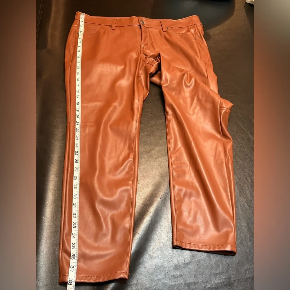 Torrid Perfect Skinny Faux Leather Mid Rise Pant in Color Rootbeer size 16R